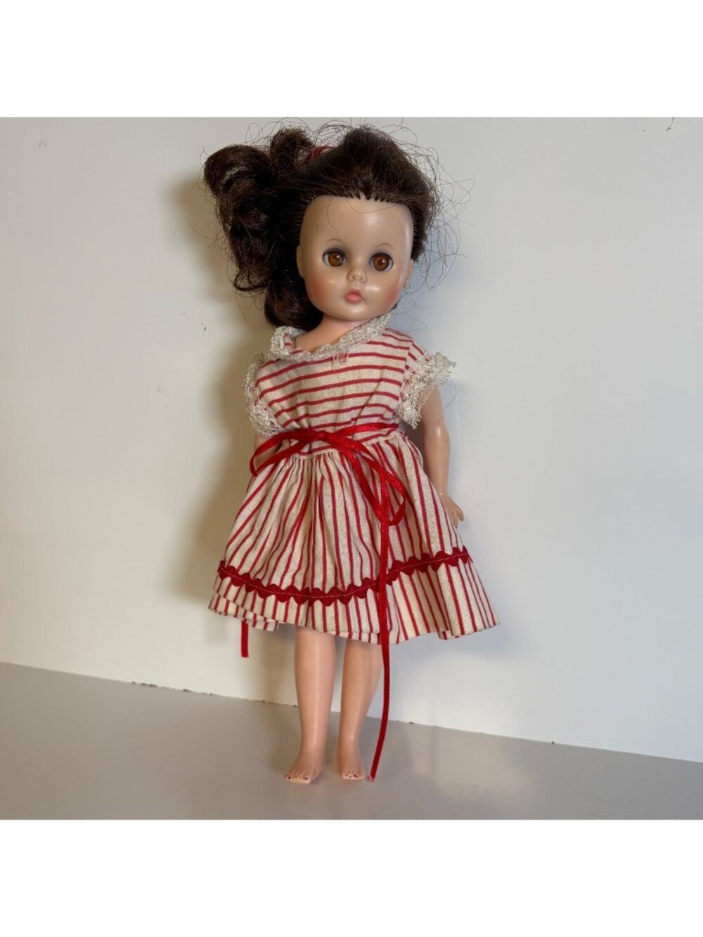 Vogue 1968 Doll Red White Striped Dress Vintage Sleepy Eyes Brown Hair